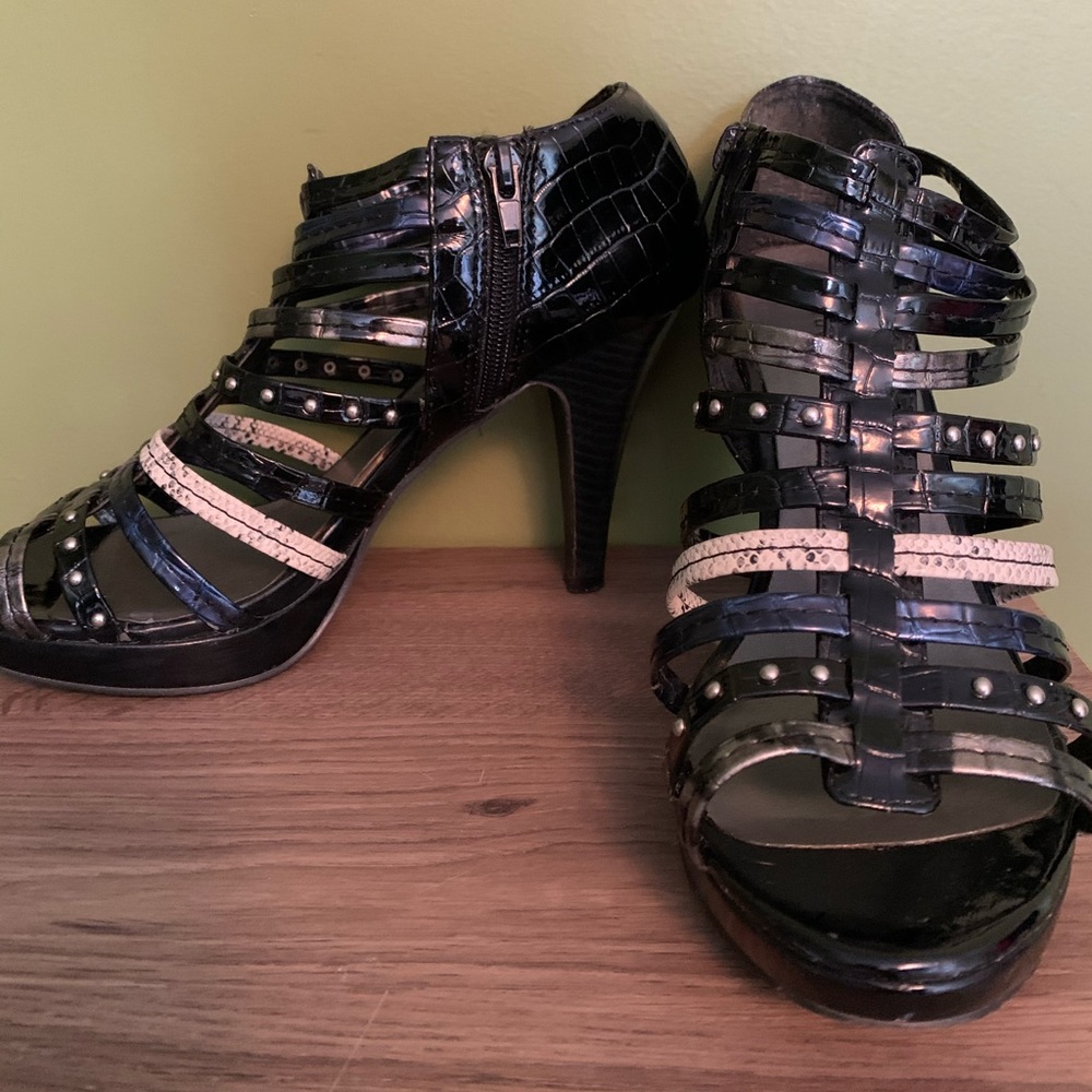 Madden Girl studded strappy sandals - Picture 9 of 11
